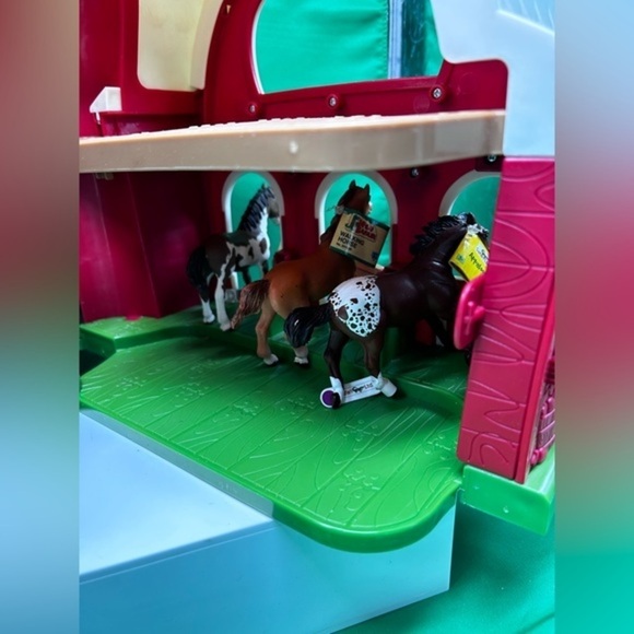 Big Red Barn - Animal Farm Playset for Toddlers 3 Years Up Dark Red By Battat - Picture 3 of 16